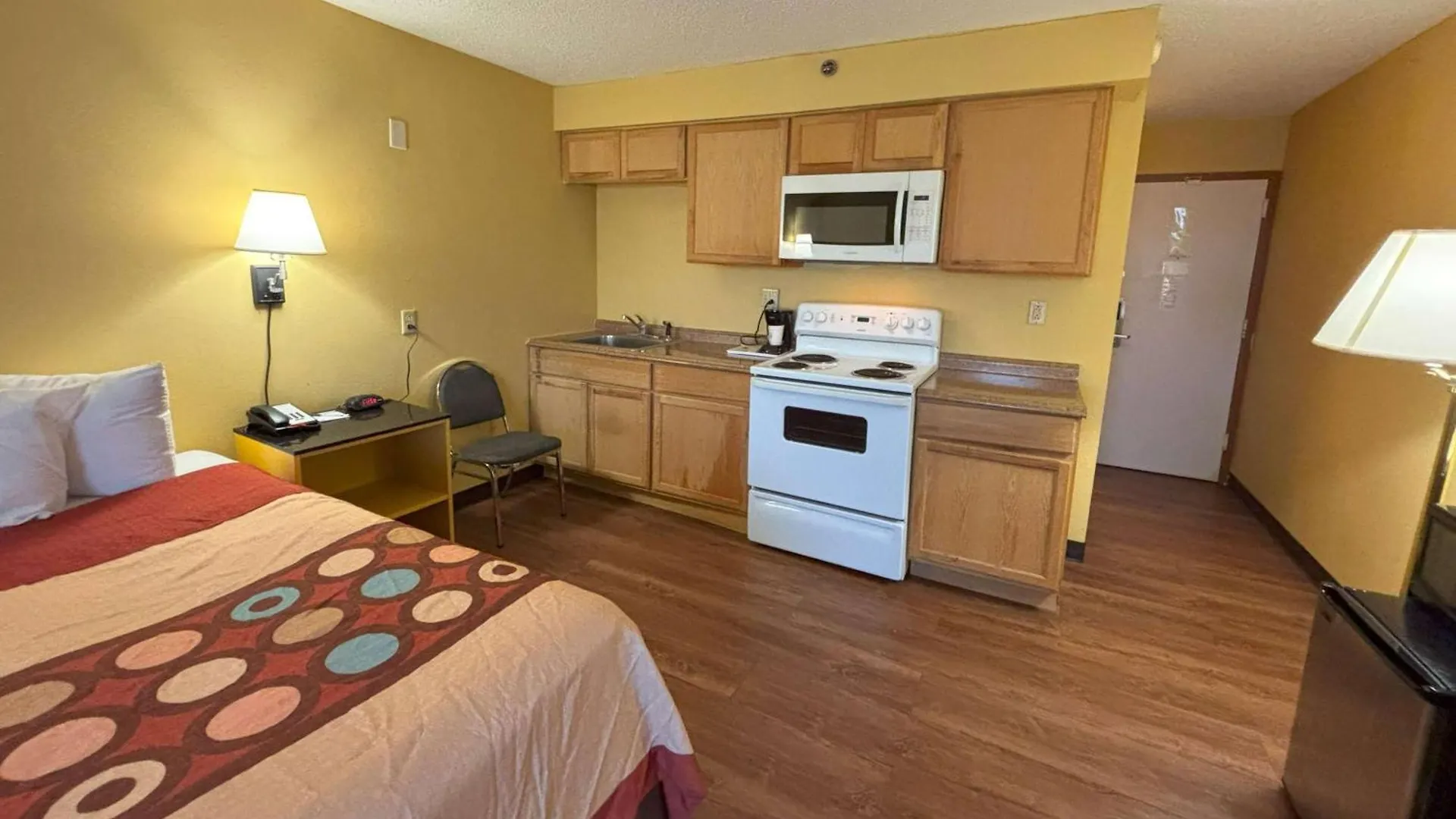 Super 8 By Wyndham O'Fallon 2*,  United States
