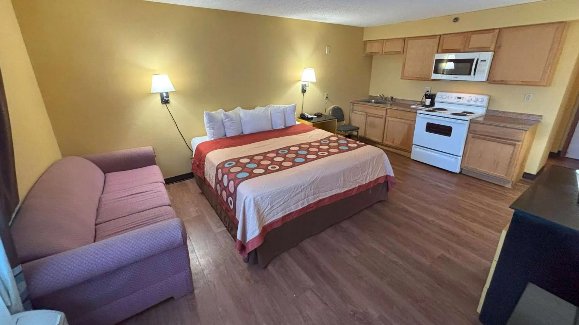 Super 8 By Wyndham O'Fallon Hotel
