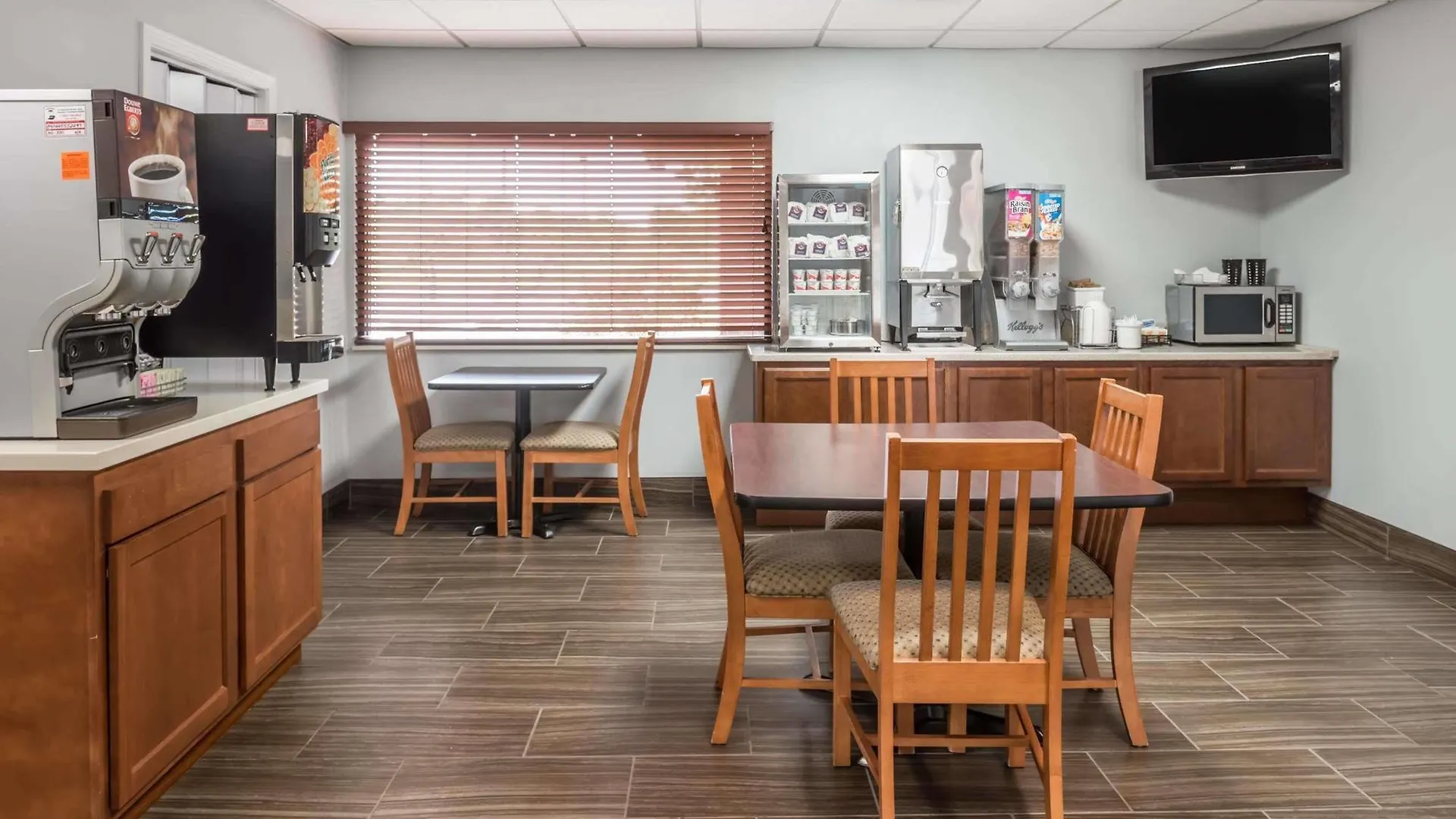Super 8 By Wyndham O'Fallon